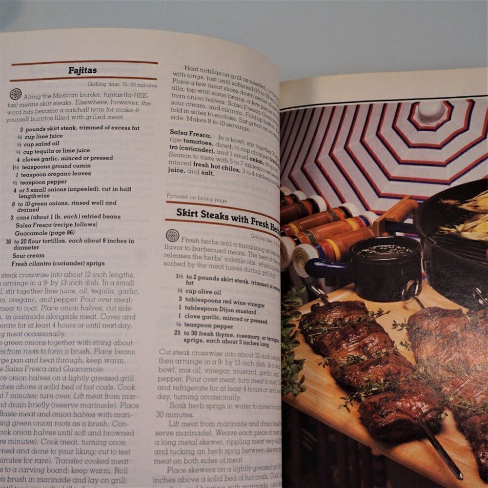 Sunset Magazine Barbeque Cook Book Vintage 1995 Paperback - Picture 6 of 10